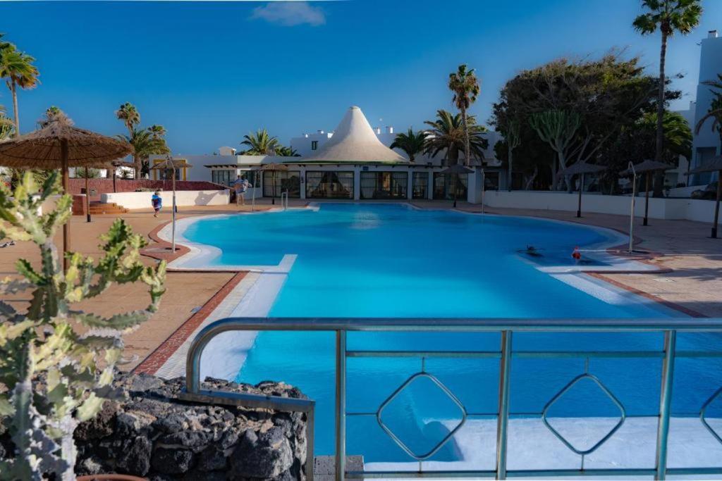 Casa Aguamarin Playa Roca Apartamento Costa Teguise Exterior foto